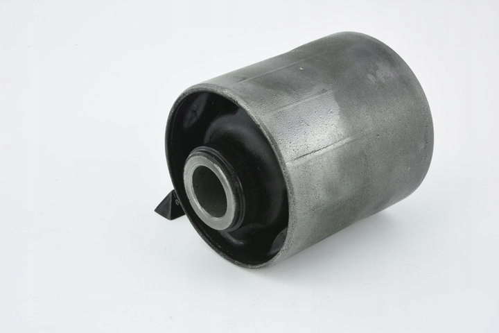 фото №4, Втулка рычага задняя do mitsubishi delica space gear