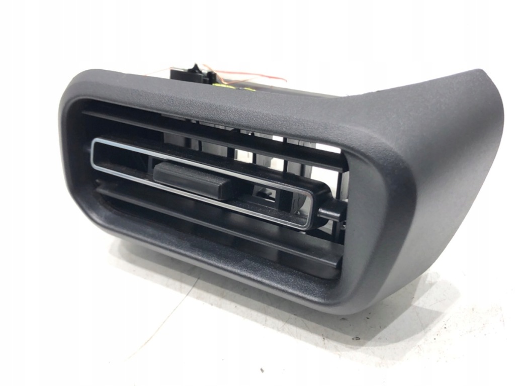 фото №1, Решётка обдув правый перед toyota proace van minibus