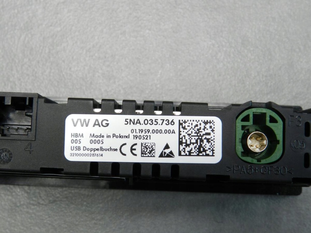 фото №4, Vw arteon роз'єм port usb 5na035736