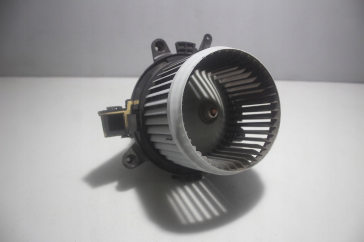 фото №1, Воздуходувка обдув citroen c4 grand picasso ii lift