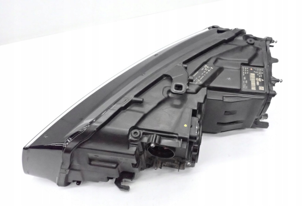 Фара правый  matrix led рестайлинг  audi a8 d4 4h0941036 Киев