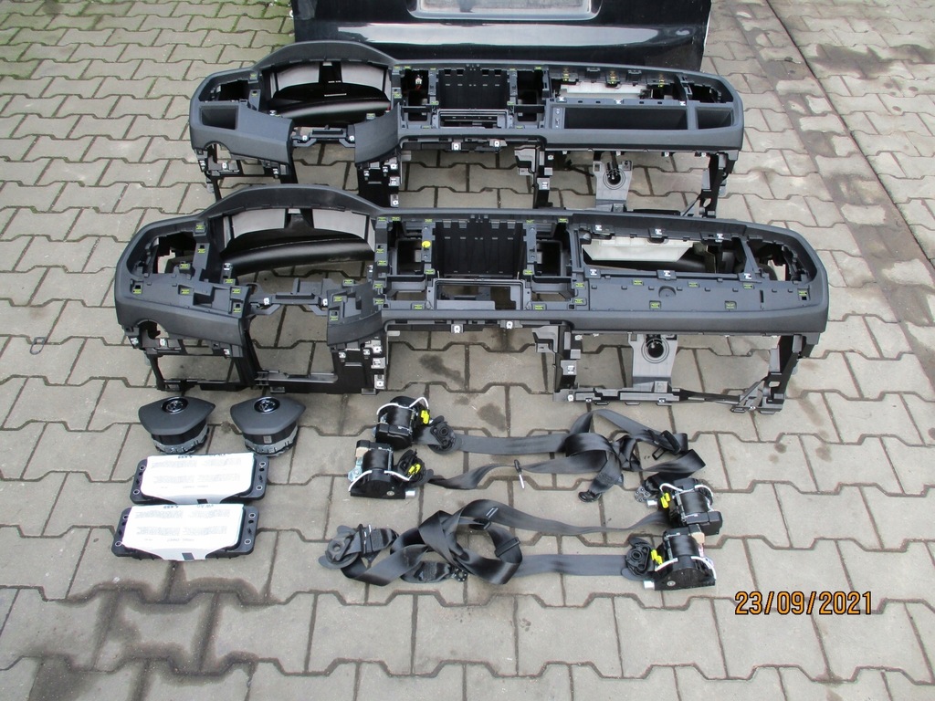 фото №1, Приборная панель консоль подушка безопасности vw t6 multivan 15-20 rok orgi