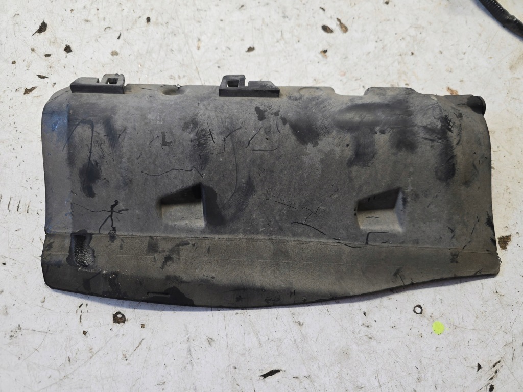 Купити Opel insignia a lift захист пластик поперечина передній 55561769