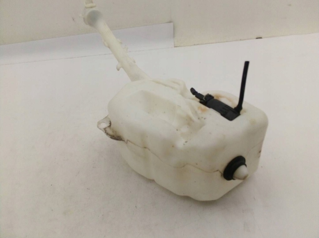 фото №1, Alfa romeo 159 2005 перед бачок омывателя