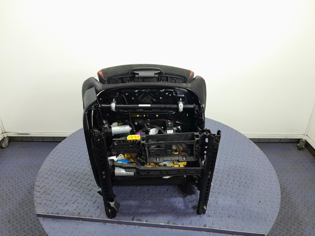 фото №14, Mercedes a w177 amg a45s сидіння ковшове сидіння перед передній правий пасажира eu