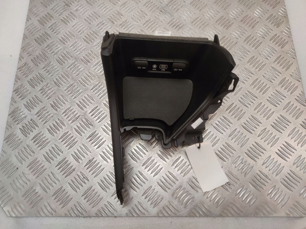 фото №7, Kia sportage 2018 роз'єм / з'єднувач usb 84681f1000