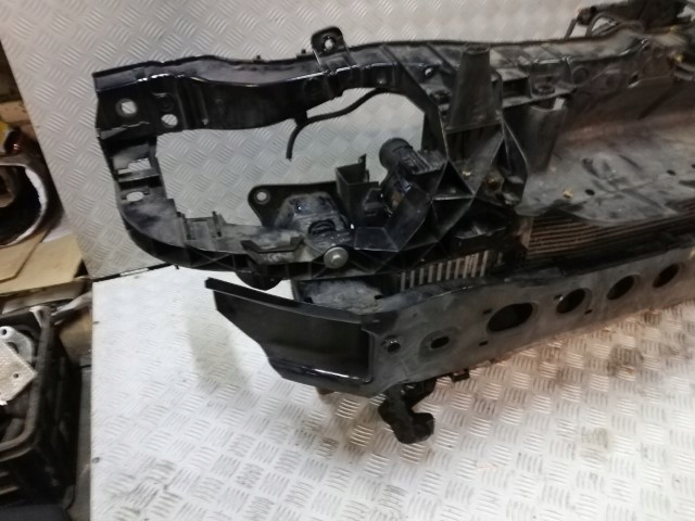 фото №4, Ford c-max mk2 1.6 tdci pas передний радиатор