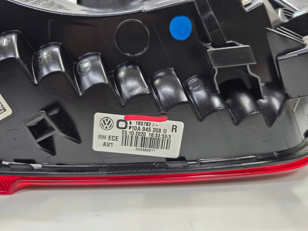 фото №10, Лампа задняя vw id3 id.3 10a 20- правая задняя oem 10a945208d