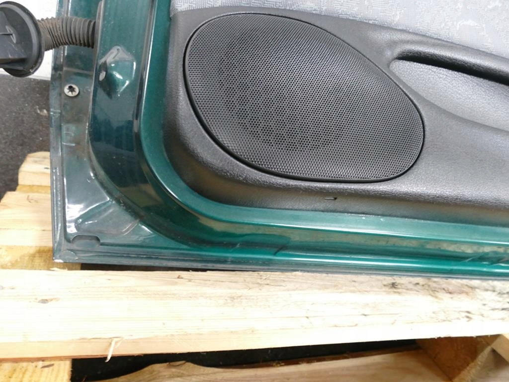 фото №14, Peugeot 406 sedan дверь правый перед 96r krf k7fc