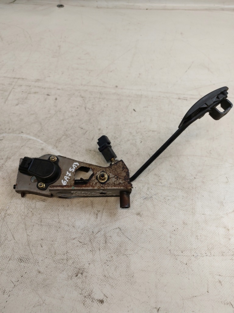 фото №2, Педаль газу, потенціометр mazda 6 i 2,0,d tgj6f