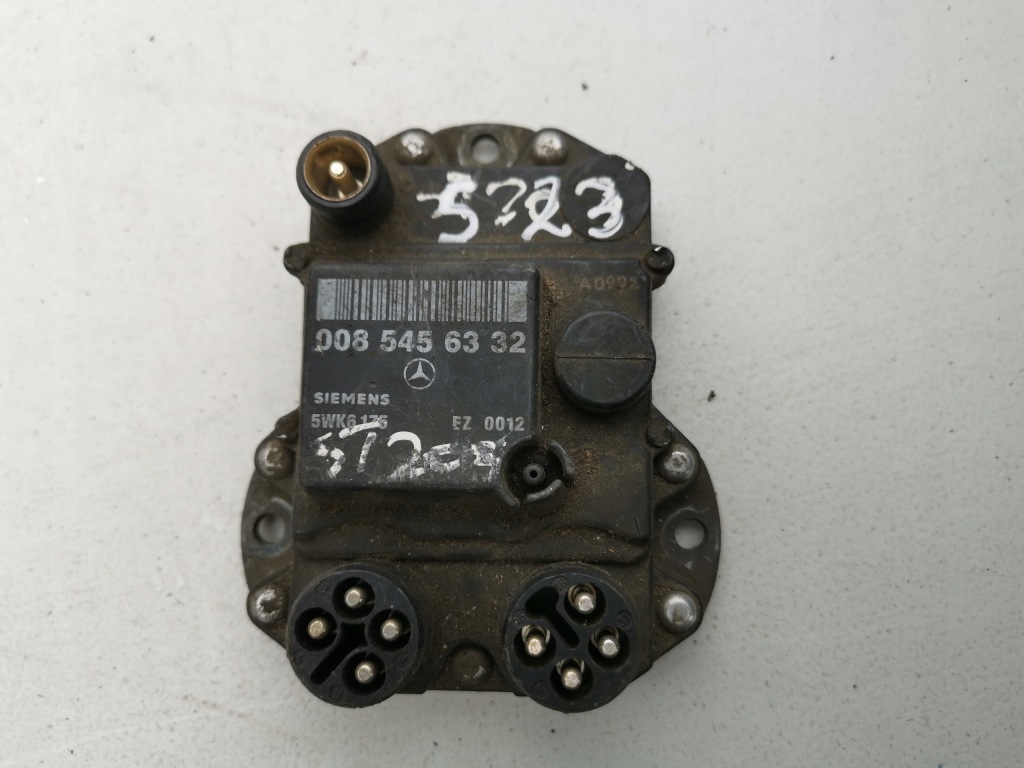 Купити Блок керування модуль запалювання 0085456332 mercedes w124