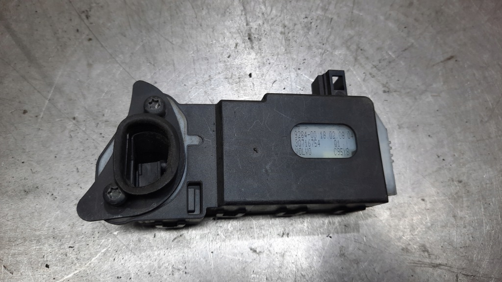 фото №1, Volvo v50 i привод крышка заливной топлива 30716754