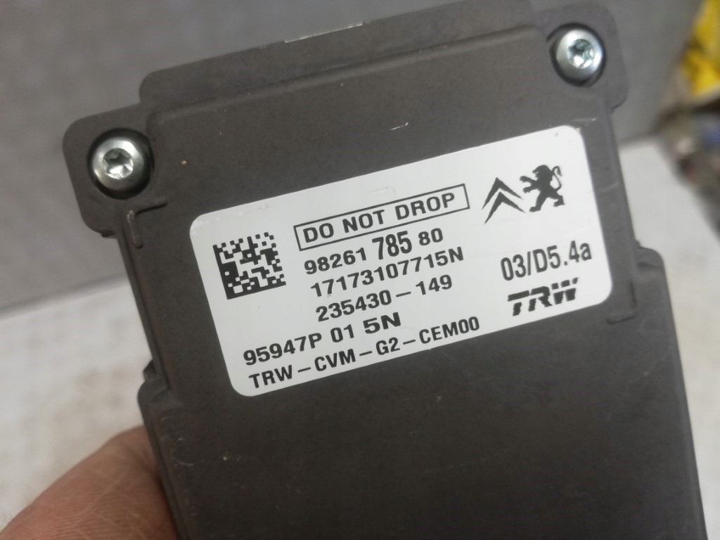 фото №2, Citroen c3 iii камера ассистент поперечина 9826178580