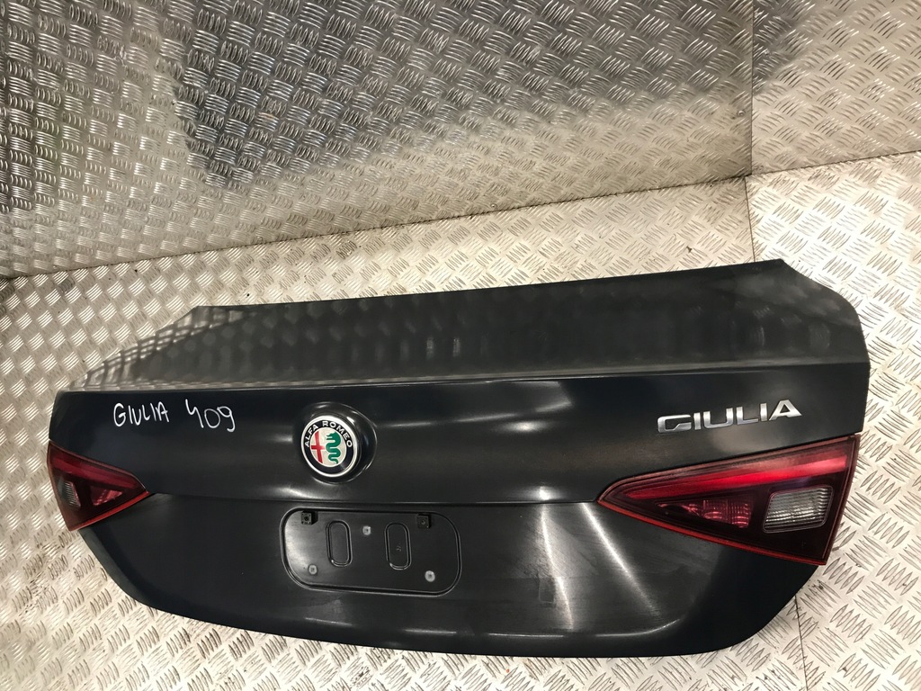 фото №3, Alfa romeo giulia крышка багажника багажника комплектная w цвет 409
