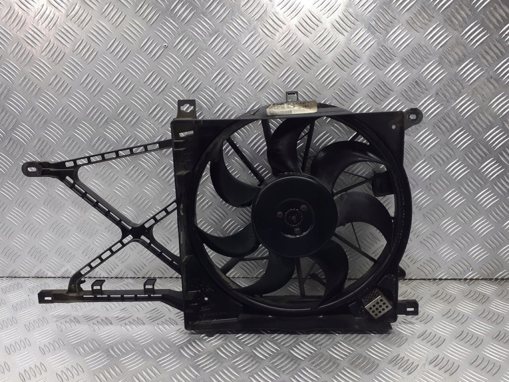 Купить Вентилятор радиатора opel astra h 1.8 13205941