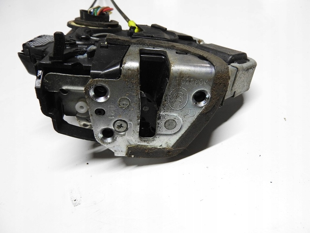 фото №6, Toyota auris i 5d замок двері правий задня