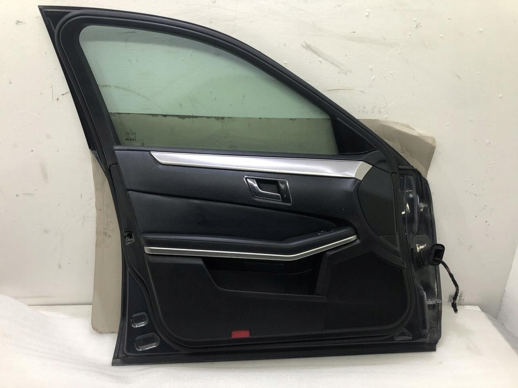 фото №7, Двері лівий перед повний mercedes w212 755