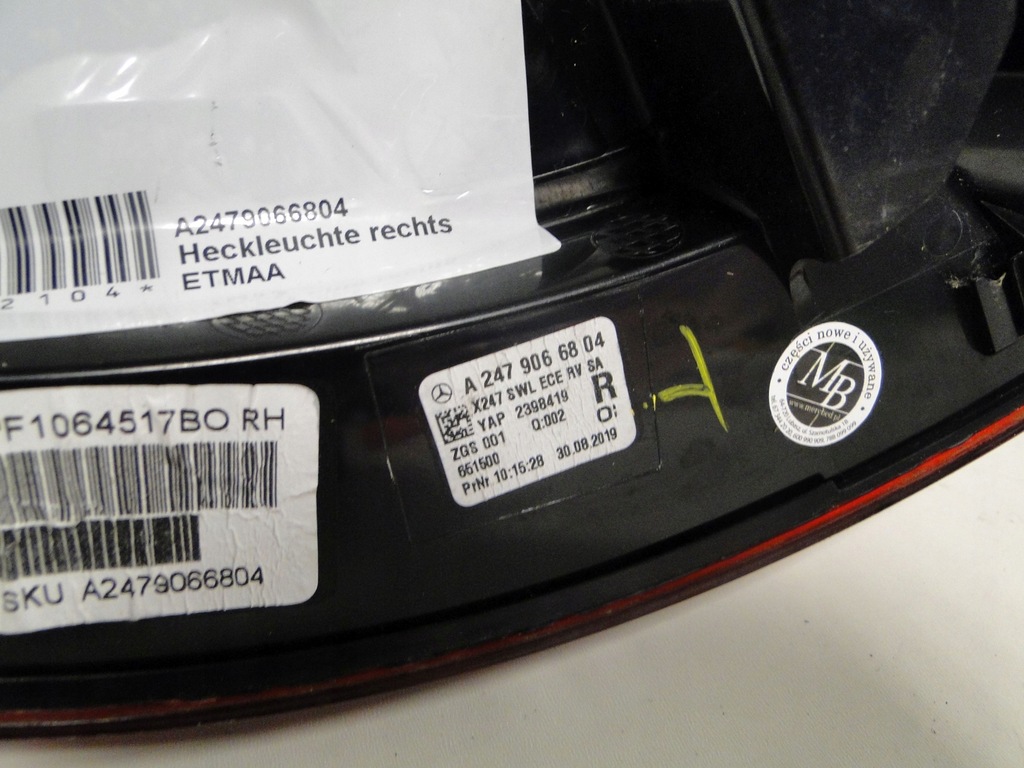 фото №4, Mercedes glb 247 x247 лампа задня права led
