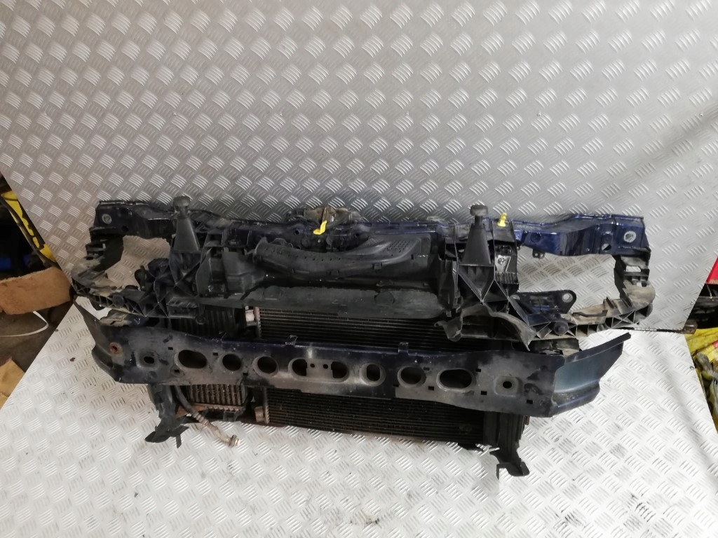 фото №8, Ford c-max mk2 1.6 tdci pas передний радиатор