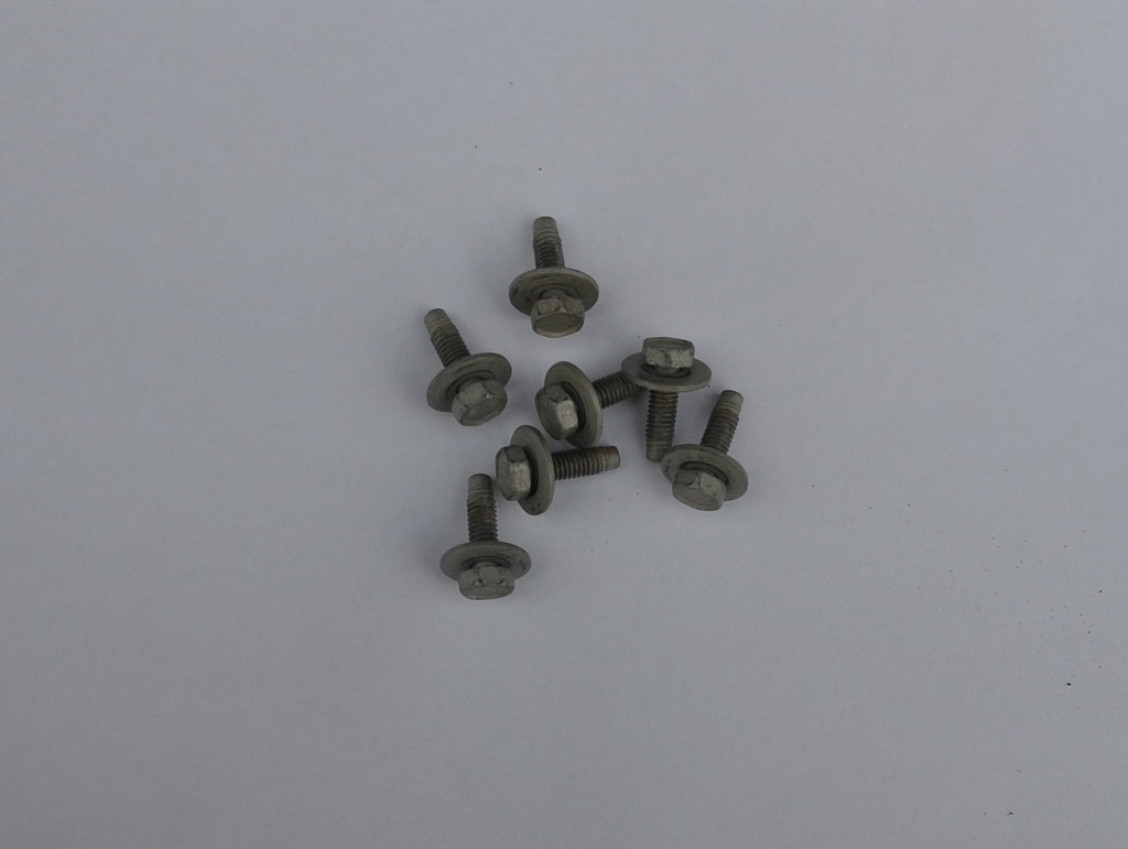 фото №1, Болты болт кронштейн дверь jeep wrangler jl