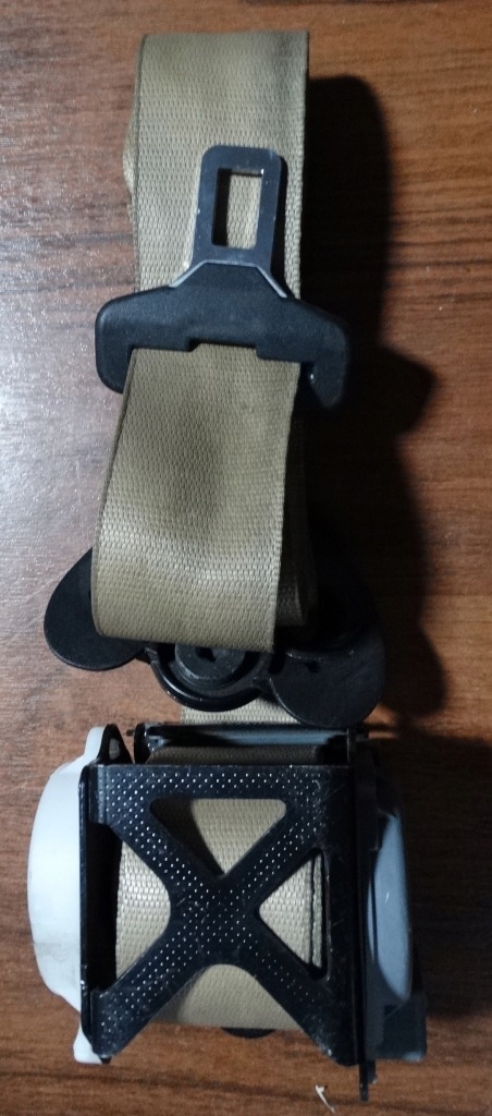 Купить Ремень безопасности перед левый  bmw e70 e71 бежевый 1