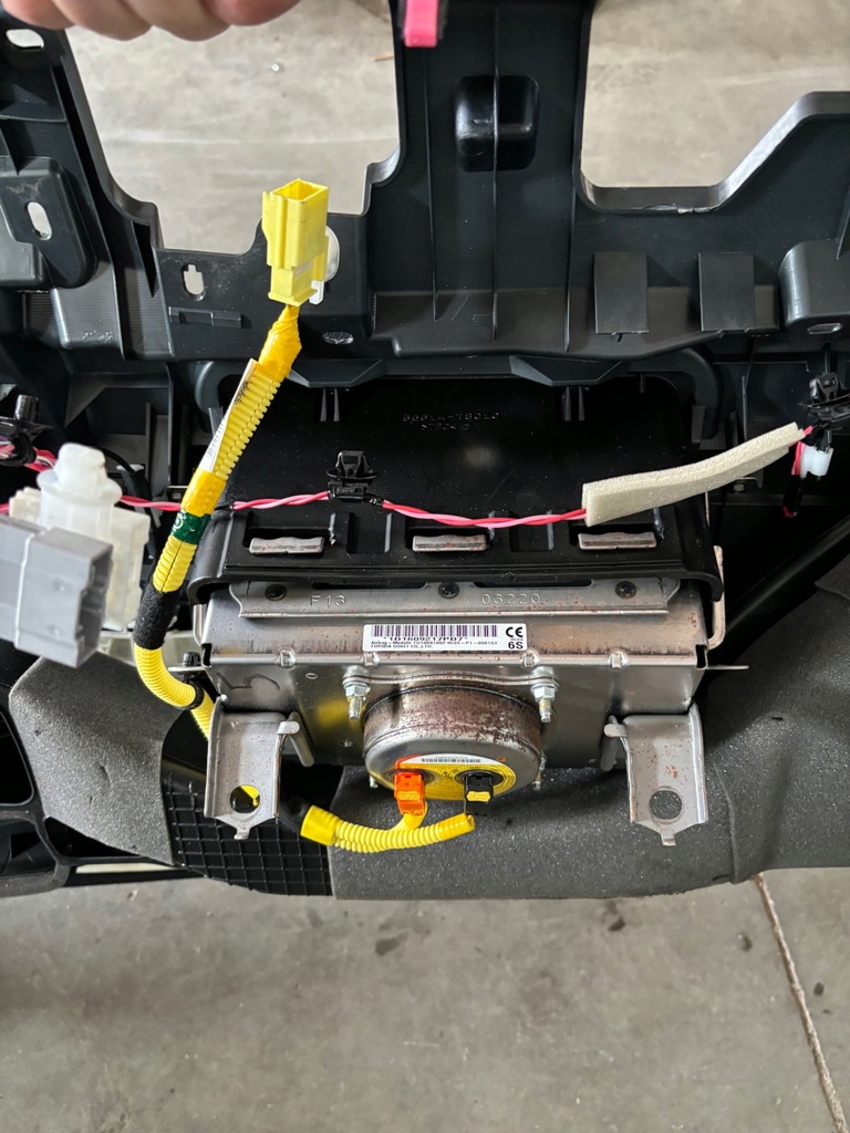 фото №4, Приборная панель приборная панель подушки безопасности lexus nx 300h iv orginał 2015-20