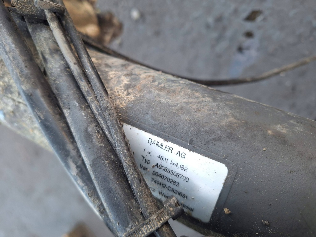 Mercedes sprinter w906 10-14 задняя oś мост 46:11 a9063506700 большая голова с Разборки