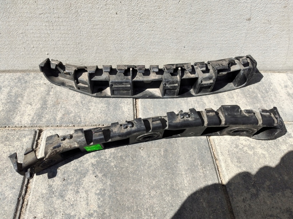 фото №11, Skoda yeti напрямна бампер лівий правий задня