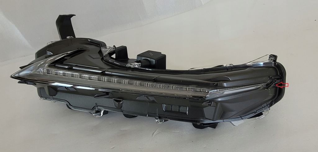 Противотуманная фара левый перед drl led 4 pin lexus nx 1 2014- Оригинал