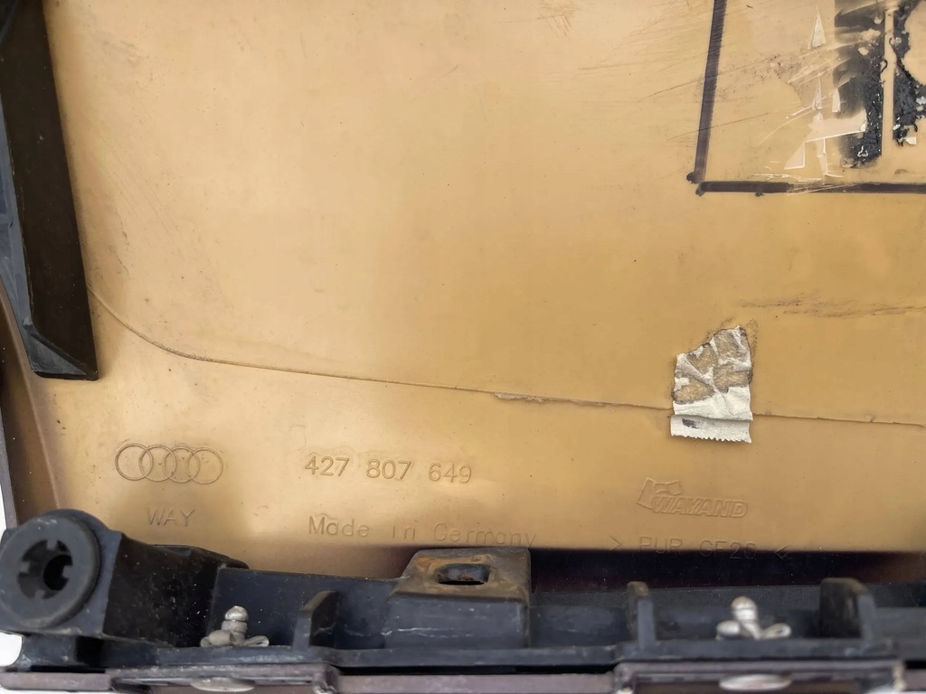 фото №9, Audi r8 42 2011 4s spyder wayand накладка задний крышки 427807649 задняя