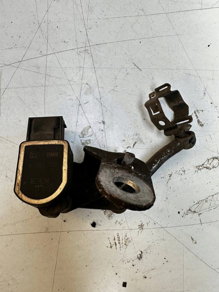 Купить Датчик выравнивание ксенон bmw e87