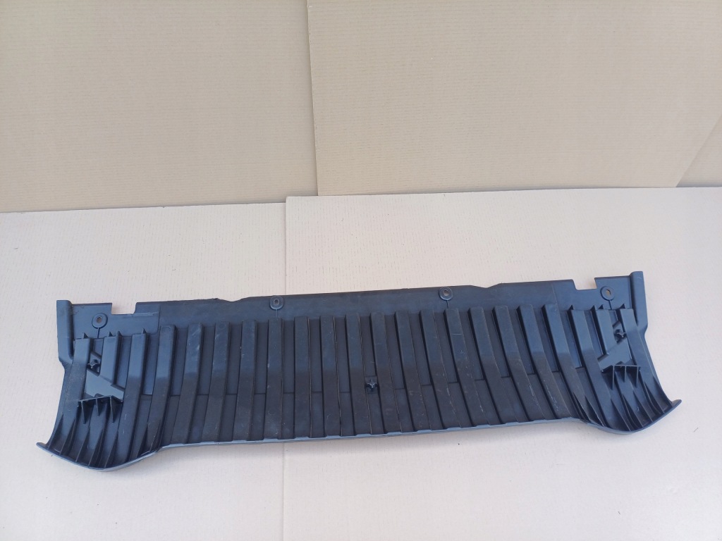 Защита плита нижняя под бампер audi a5 8t nr. 8t0807233 с Разборки