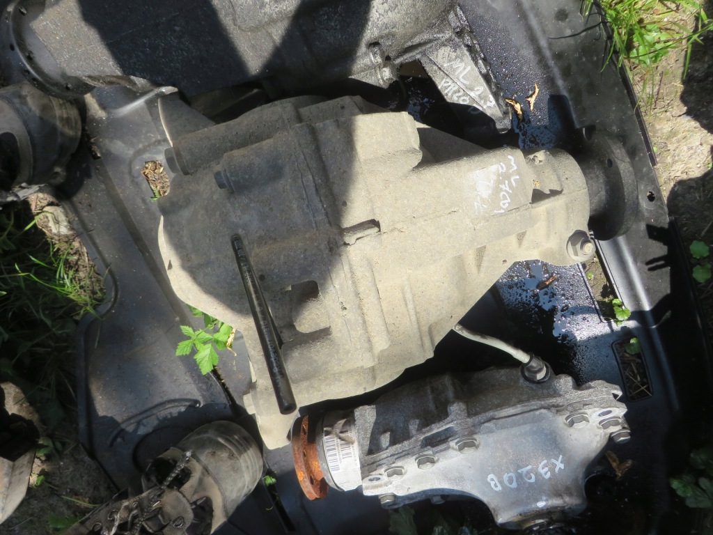 Купить Дифференциал дифференциал mercedes ml w163 2.7 cdi x