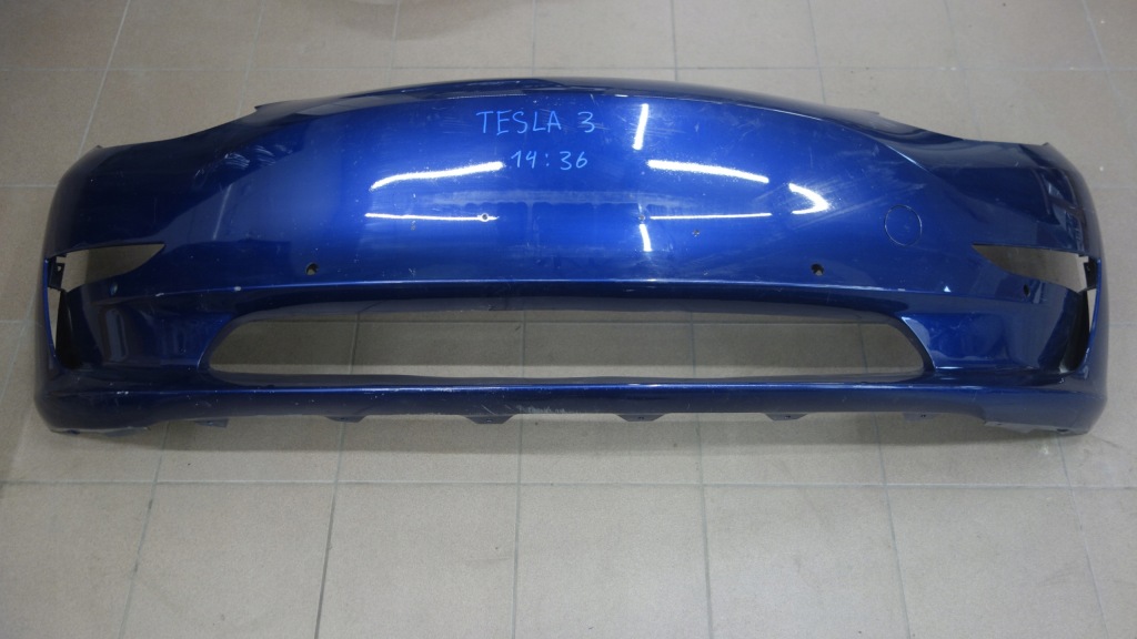 фото №1, Tesla 3 бампер перед 1530703-04-b оригинал