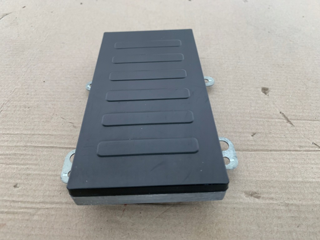 фото №3, Ford mustang mach-e зарядное устройство индукционная оригинал