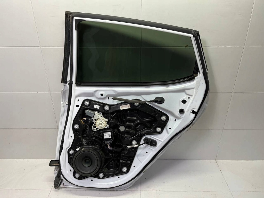 фото №14, Дверь задняя правая сторона ford fiesta 7 2019