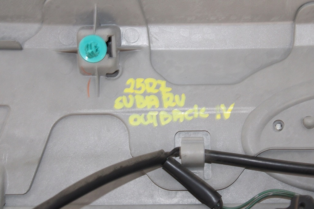 фото №12, Subaru outback iv 09r- накладка молдинг крышки багажника 37j