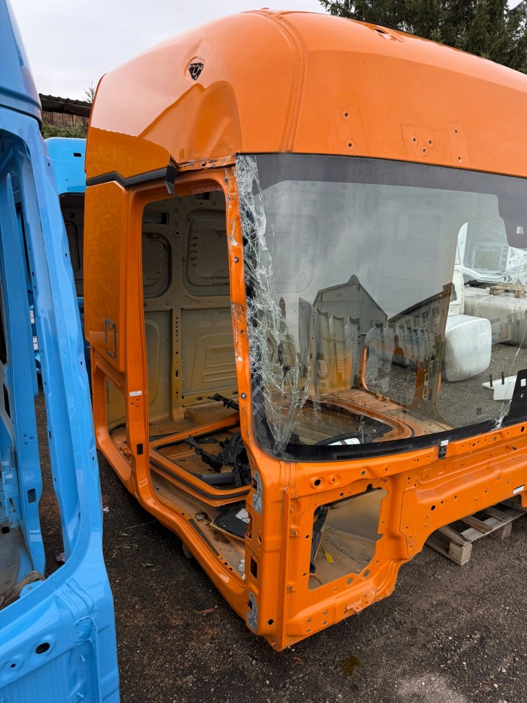 Кабіна renault gamma t Зі Шроту