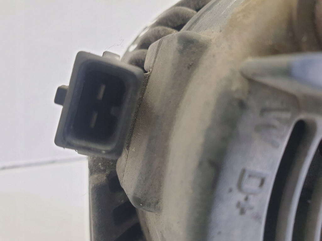 Vw golf 3 1.6 генератор 028903025h bosch 70a Київ