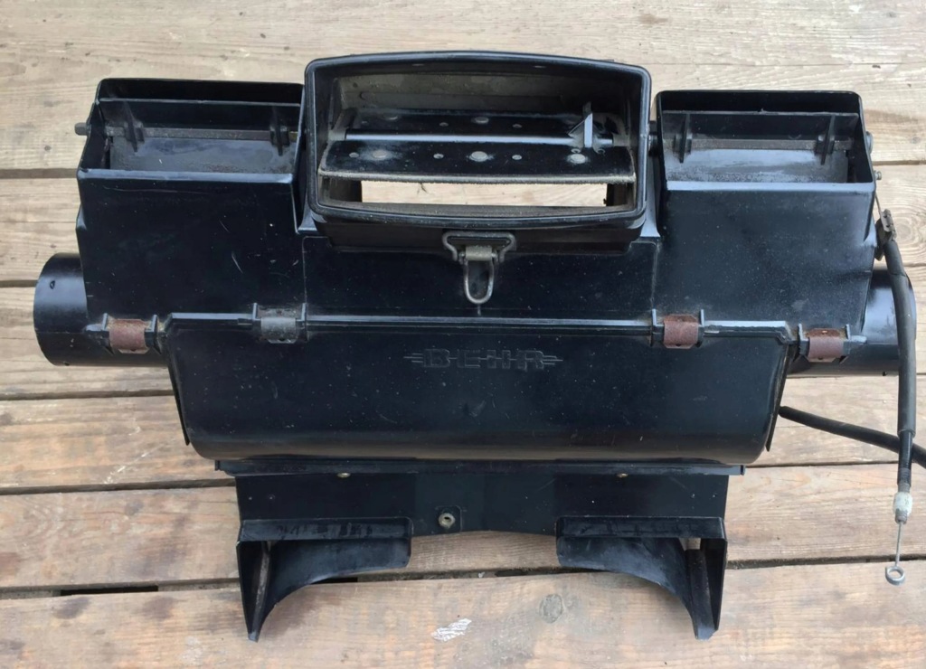 фото №1, Mercedes-benz w115 1973 обігрівач / комплект