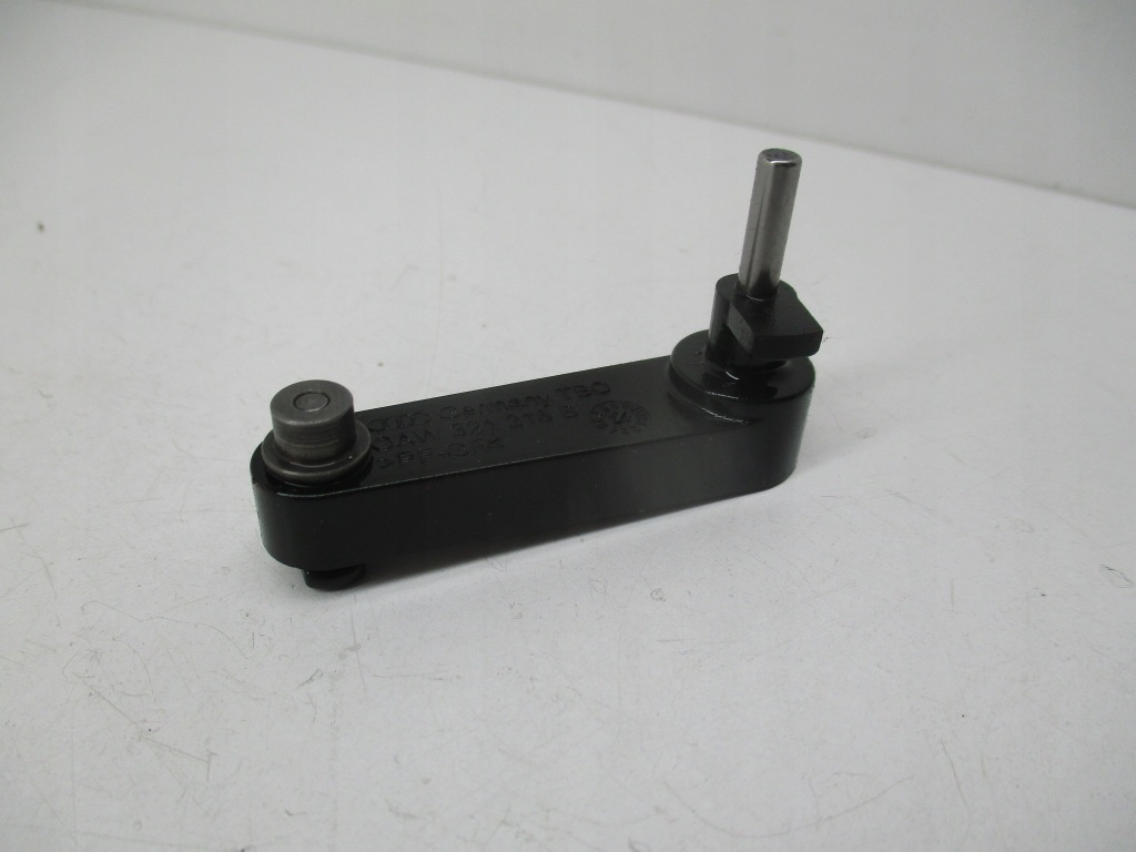 Купити Audi a4 b8 a5 nym multitronic важіль 0aw321218b