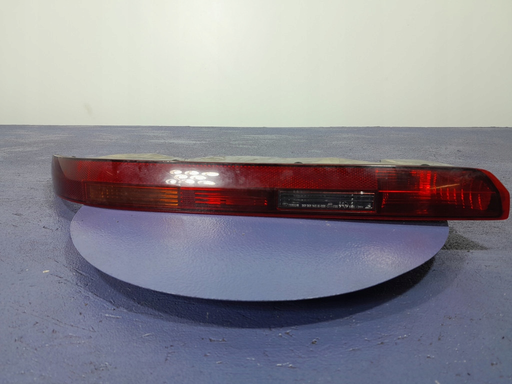 Купити Audi q7 ii 4m лампа w бампер задній задня ліва 4m0945095