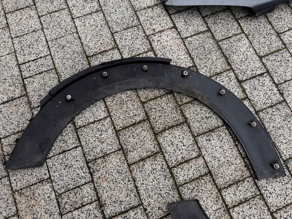 фото №2, Mini countryman r60 молдинг накладка крила права правий перед 9800762