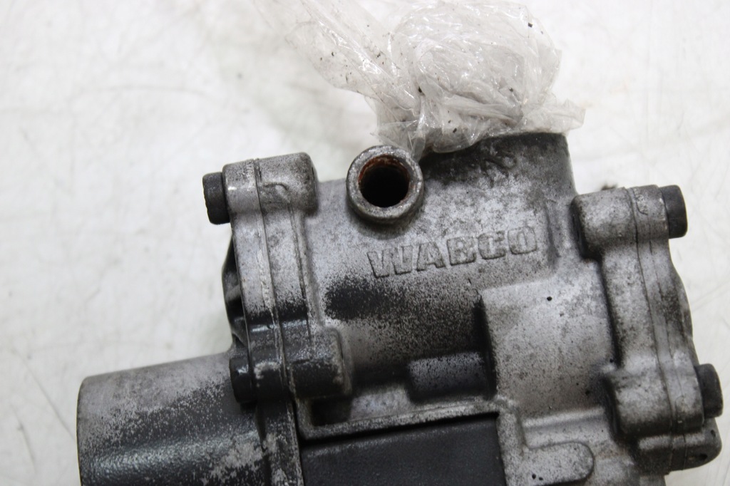 фото №7, Клапан тиску mercedes actros mp4 a0054299244 wabco