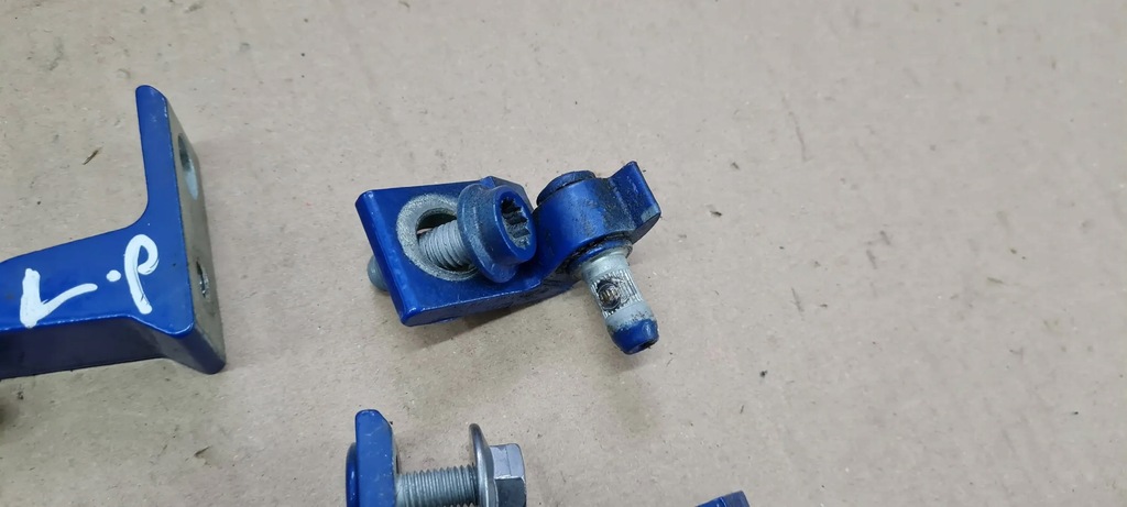 фото №3, S3 8y a3 петля петли дверь перед передние sedan комплект lz5m