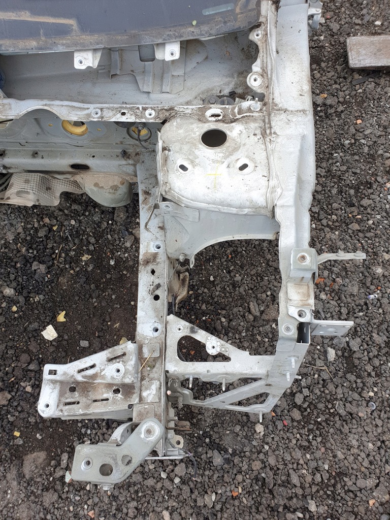 фото №2, Renault megane iii чверть лівий перед поріг