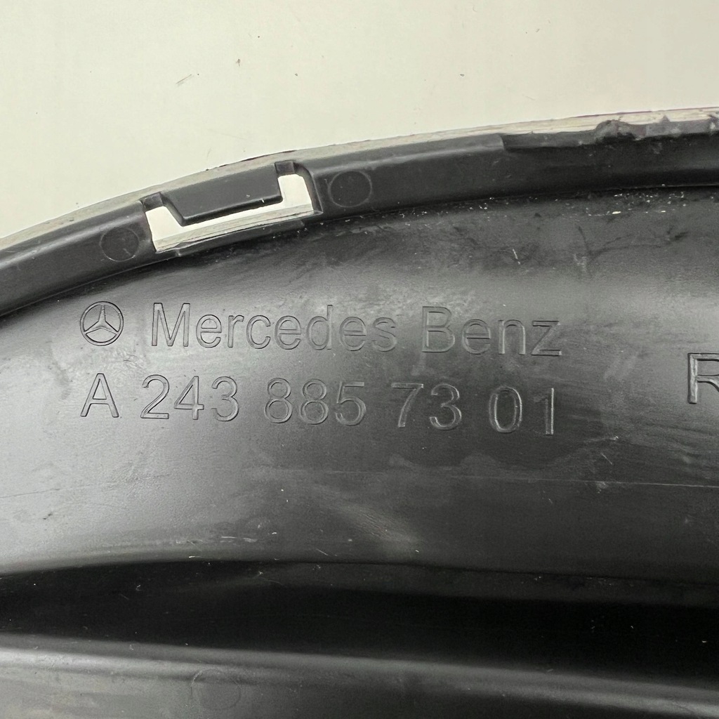 фото №6, Mercedes benz eqa eqb amg h243 решётка бампера перед правый a2438857301