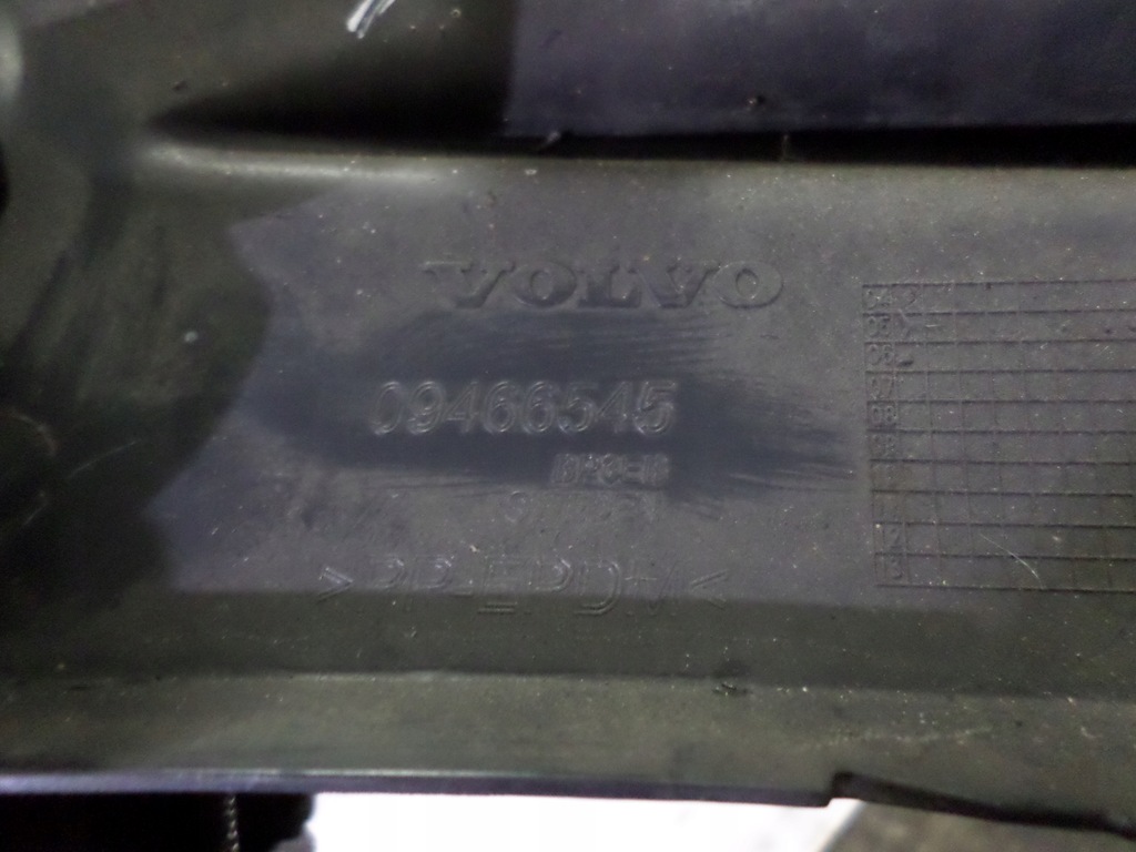 фото №2, Решётка противотуманной фары volvo c70 ii