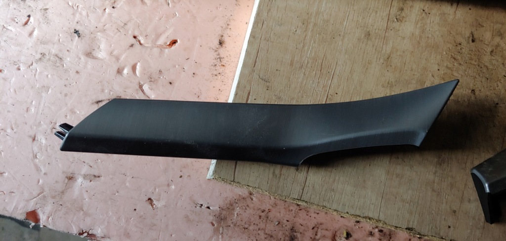 фото №1, Молдинг декоративная панели консоли eu leon iv kl 5fa 20r