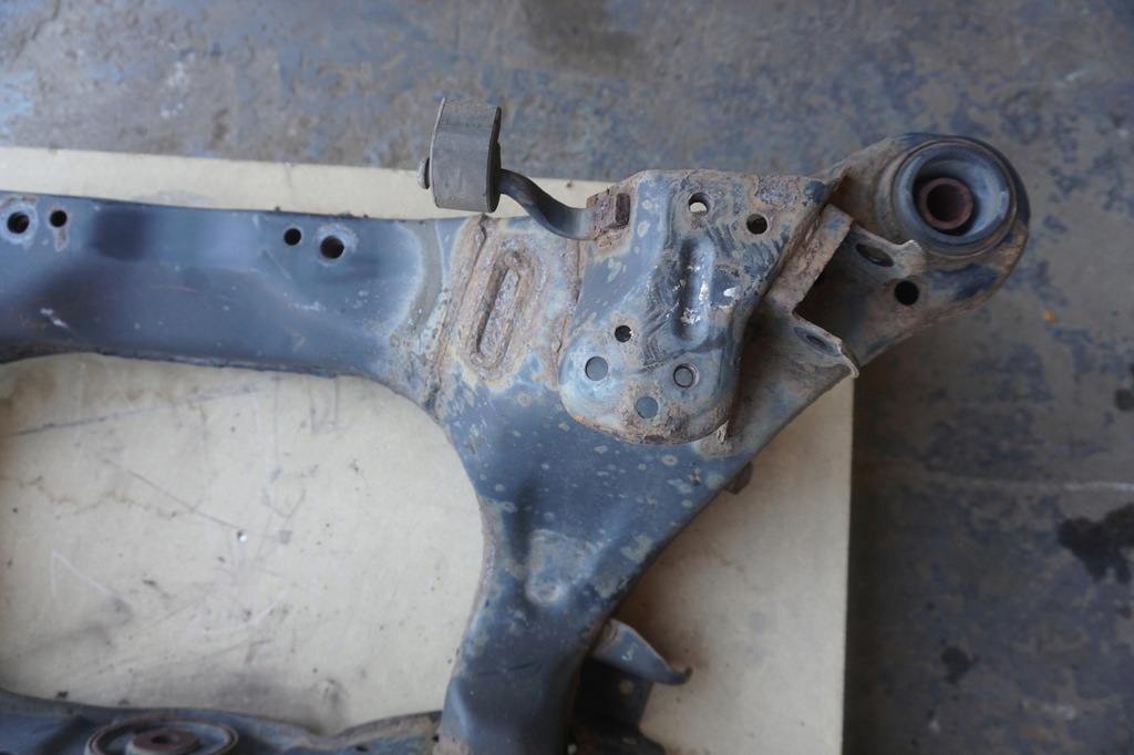 фото №10, Infiniti q50 балка подвеска заднего подрамник подрамник тяга стабилизатора